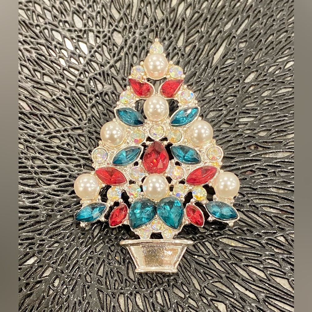 Festive Silver with Red & Blue Rhinestone with Fox Pearls Christmas Tree Brooch
